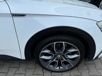 Škoda Superb 3 2.0TDI 147kW 4x4 DSG Scout 58tkm Panorama ACC - 18