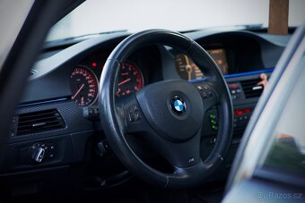 BMW E90 335i - 18