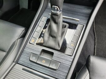 Škoda Superb 3 Combi Premium 2.0TDI 147kW - záruka Autodraft - 18