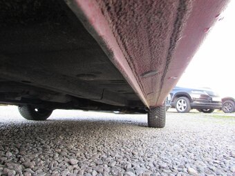 Hyundai i10 1.1i 51kW, nová STK, serviska, klima - 18