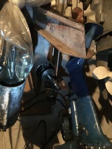 Nohy - převodovky k Lodním motorům - 18