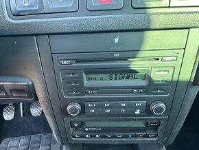 Volkswagen Golf 2.0 benzín + CNG od výroby tažné - 18