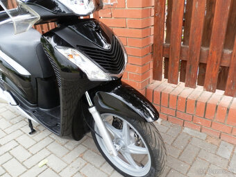 Honda SH 125i (2010) - 18