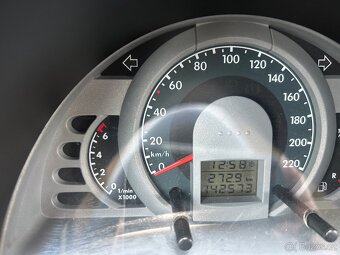 Volkswagen Fox 1.2htp 40 kw 10/2006 - 18