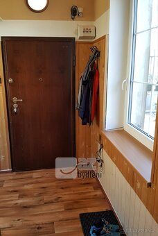 Mezonetový 3+1, vč. garáže, velké zahrady se vzrostlými stro - 18