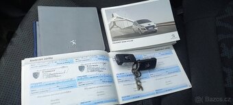 PEUGEOT 3008 4x4 HYBRID 2,0HDi r.v.2013,naj:107tkm,DOHODA - 18