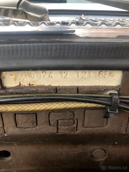 Veterán Mercedes Benz w116 280 SE policajna limuzina - 18
