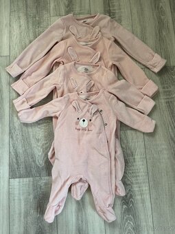 Miminko holčička 0-6 M - top stav - 18