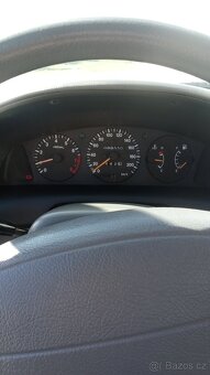 Suzuki Baleno 1.3 nová STK najeto originál 99000 - 18