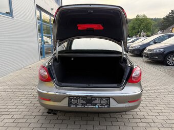 Volkswagen PASSAT CC 2.0 TDi CR SPORT - 18