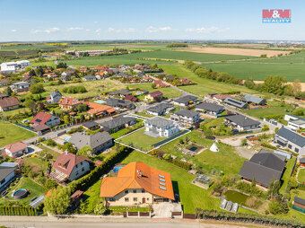 Prodej rodinného domu, 276 m², Psáry, ul. Na Lukách - 18