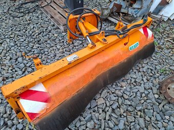 Radlice na sníh čelní - 18