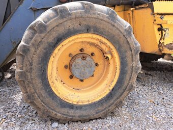 VOLVO BL71 - 18