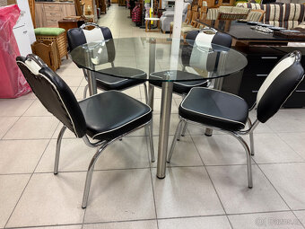 10 kusů chromovaných ,,Amerických" židlí - 18