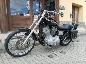 Harley Davidson  Sportster XL 883 Custom  EU verze 100 LET - 18
