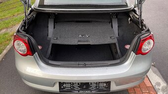 VW EOS 2.0i CLIMATRONIC - 18