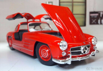 1:18 MercedesBenz 300 SL Flügeltürer Gullwing W198 1954 - 18