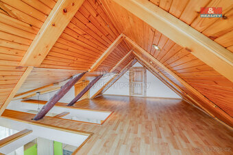 Prodej rodinného domu, 285 m², Kozolupy - 18