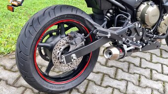 Yamaha XJ6 - výkon 35 kW - 18