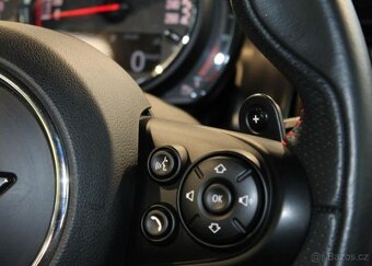 Mini Cooper John Works 170kW / HarKar/ LED benzín automat - 18