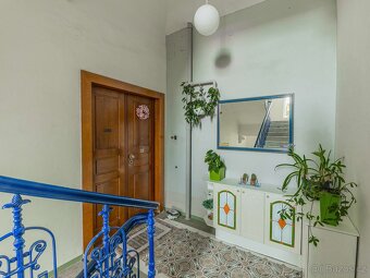 Prodej celopodlažního bytu 4+1 (162 m²) + sklep cca 9 m², Ur - 18