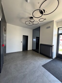 Pronájem 3+kk 92 m² s garáží a balkonem – Praha Hlubočepy - 18