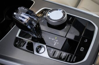 BMW X5 xDrive30d 210 kW (2021) - 18