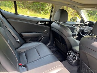 Kia Stinger - 18