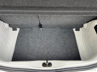 Škoda Citigo 2013 1.0 55kw, najeto 68 530km - 18