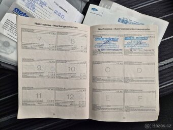 Ford Focus 2.0 i - 18