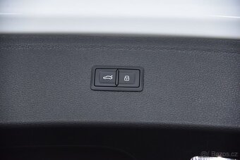 Q5 50 TFSIe Quattro S-line S-tronic, Head-Up, Keyless, LED - 18
