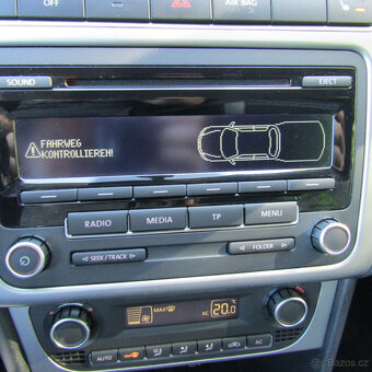 Volkswagen Polo V 1,2i 51kw, 2013, NAJETO 104 929km - 18