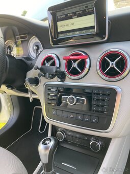 2015 Mercedes-Benz a180 - 18