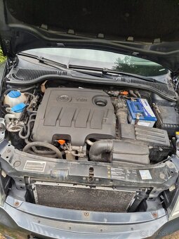 Prodám Škoda Octavia 2  1,6tdi DSGr.v 2010 - 18