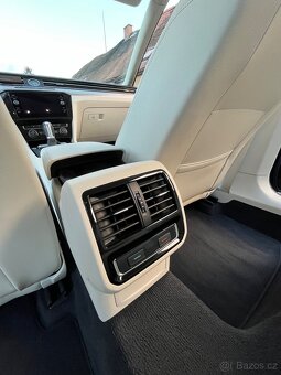 Volkswagen Passat Highline - 18