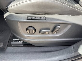 Škoda Kodiaq Sportline 4x4 2022 2.0TDi 147kw Tažné Panorama - 18