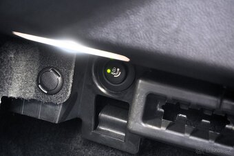 BMW X4 20d xDrive 140 kW, Tažné, Panorama, ACC, HUD - 18