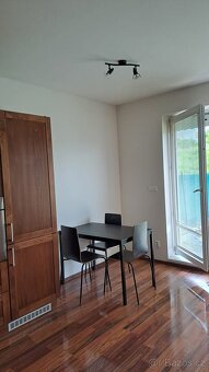 Pronájem bytu Praha Uhříněves Blšanecká - 18