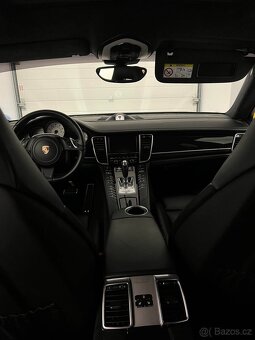 Porsche Panamera 420PS, Sportovní Volant - 18