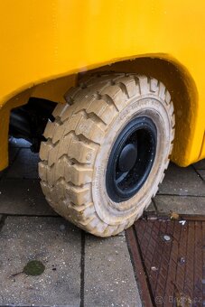 Vysokozdvižný vozík Jungheinrich TFG 320s - 18