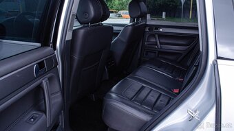 Volkswagen Touareg 3.0 TDI Rline 4x4 - 18