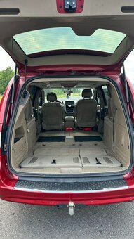 Chrysler Town Country 3.6 LPG 211KW - 18