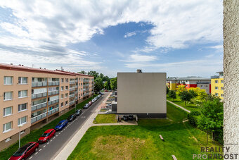 Prodej bytu 4+1/L/S 95 m², Praha 9 Vinoř - 18