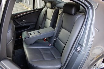 BMW Rad 5 530 i A/T //AJ NA SPLÁTKY - 18