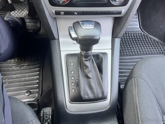Škoda Octavia 1.4TSI 90KW,DSG,ELEGANCE,ŠÍBR - 18