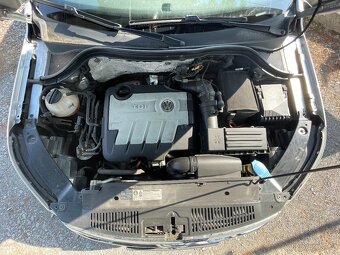 VW Tiguan 2.0 TDi DSG 4x4, Serviska, Senzory - 18