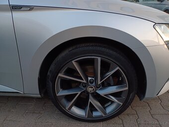 Škoda Superb 3 Combi iV 1.4TSI 160kW DSG Sportline 95tkm - 18