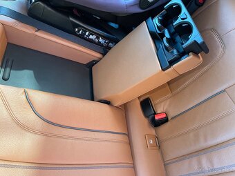 BMW 530d xDrive Touring 195kW – LUXURY, tažné, panorama - 18