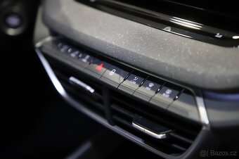 Škoda Octavia 4 Combi 2.0TDI DSG Facelift - Tovární záruka - 18