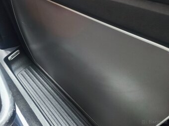 VW MULTIVAN T6 2.0TDI 110kW-1MAJITEL-SERVIS-PERFEKTNÍ STAV - 18